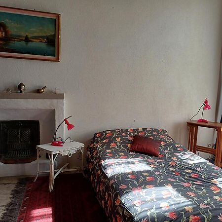 Chambre D Hotes Aramon 外观 照片
